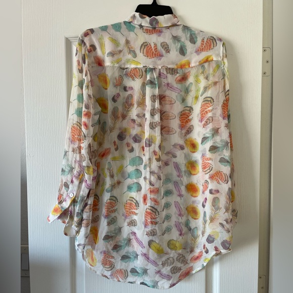 Sold out: Equipment Daddy Button Blouse Feather Print - Picture 5 of 7